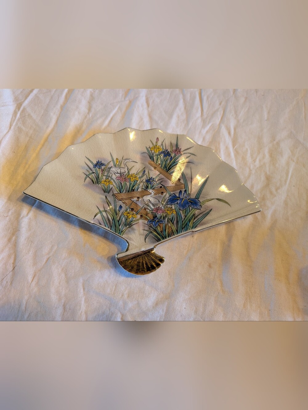 2/30$ Porcelain Fan-Shaped Decorative trinket dish with Floral Crane Motif